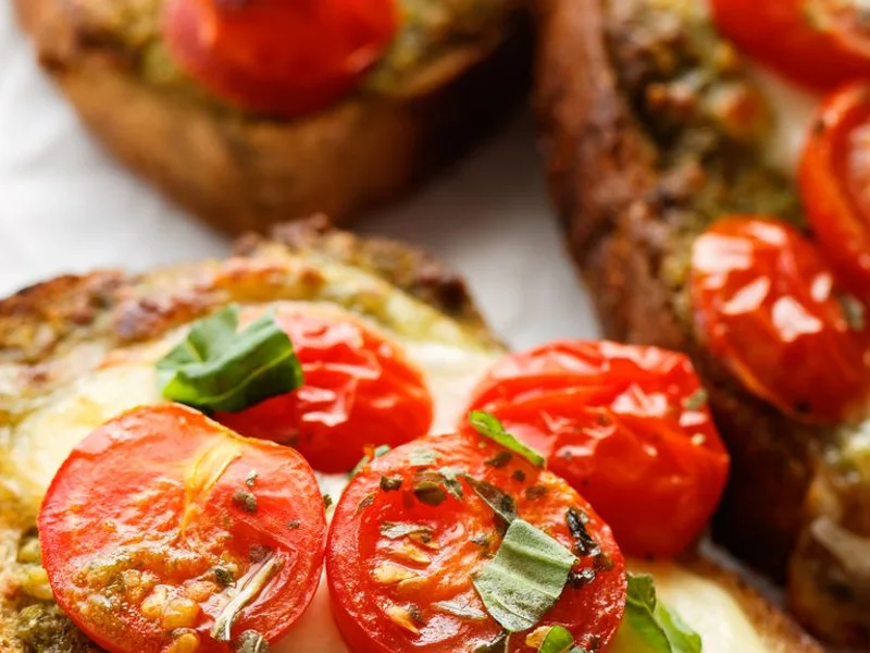 Bruschetta à la mozzarella